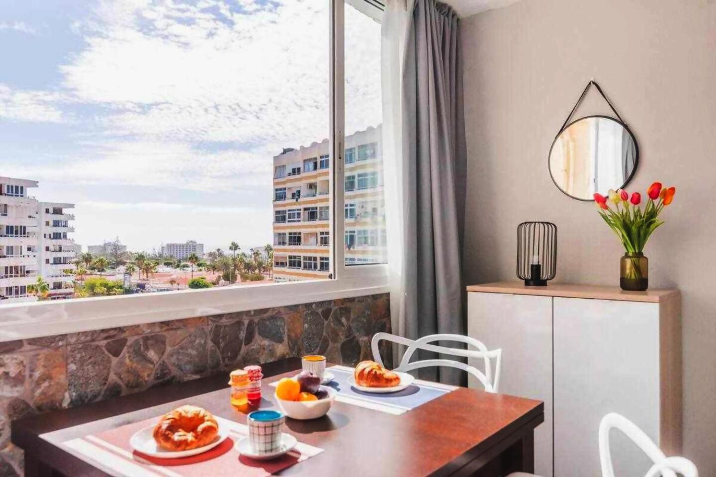 Con Piscina Y Aire Acondicionado Playa del Inglés