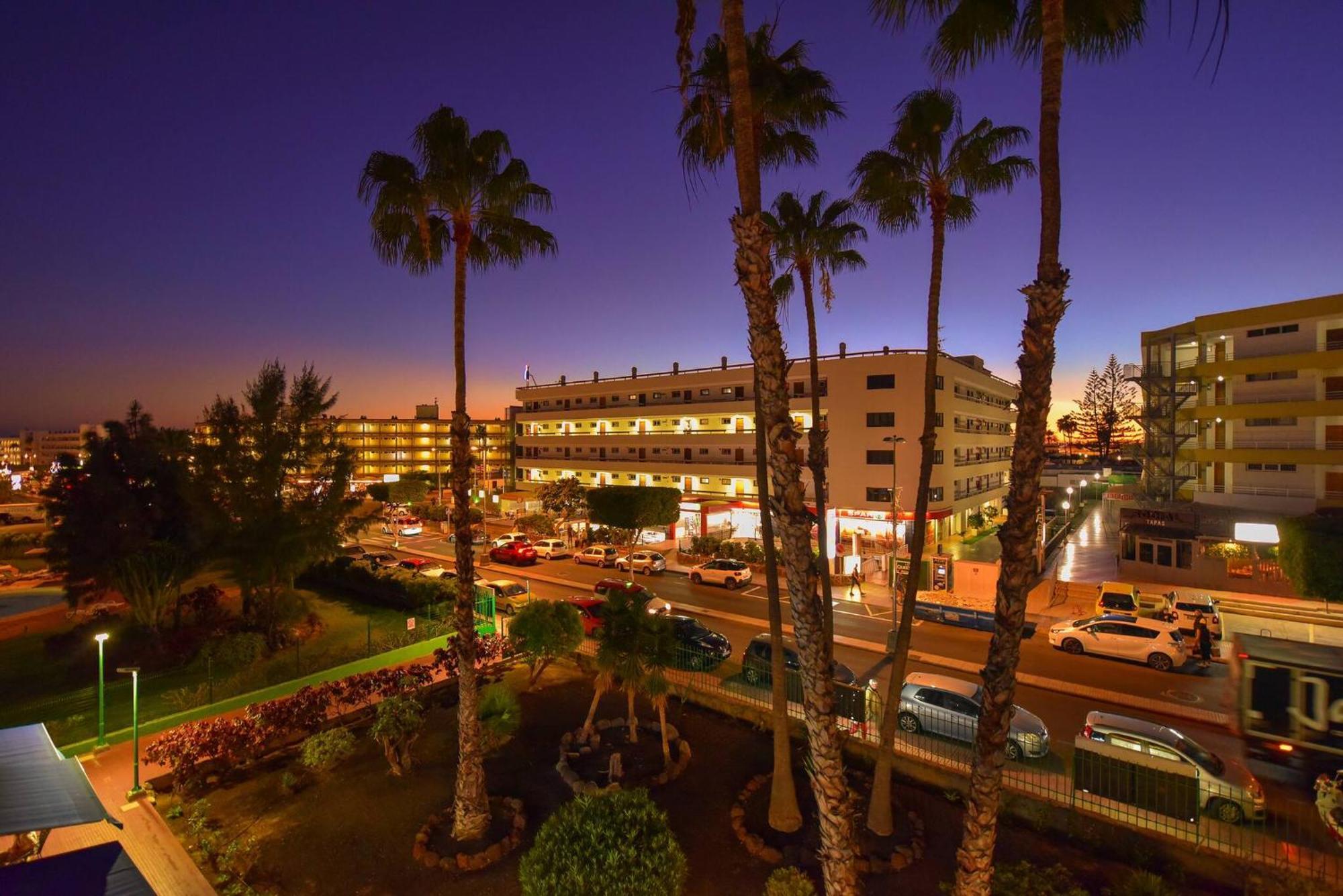 Modern Iguazu Playa del Ingles (Gran Canaria)