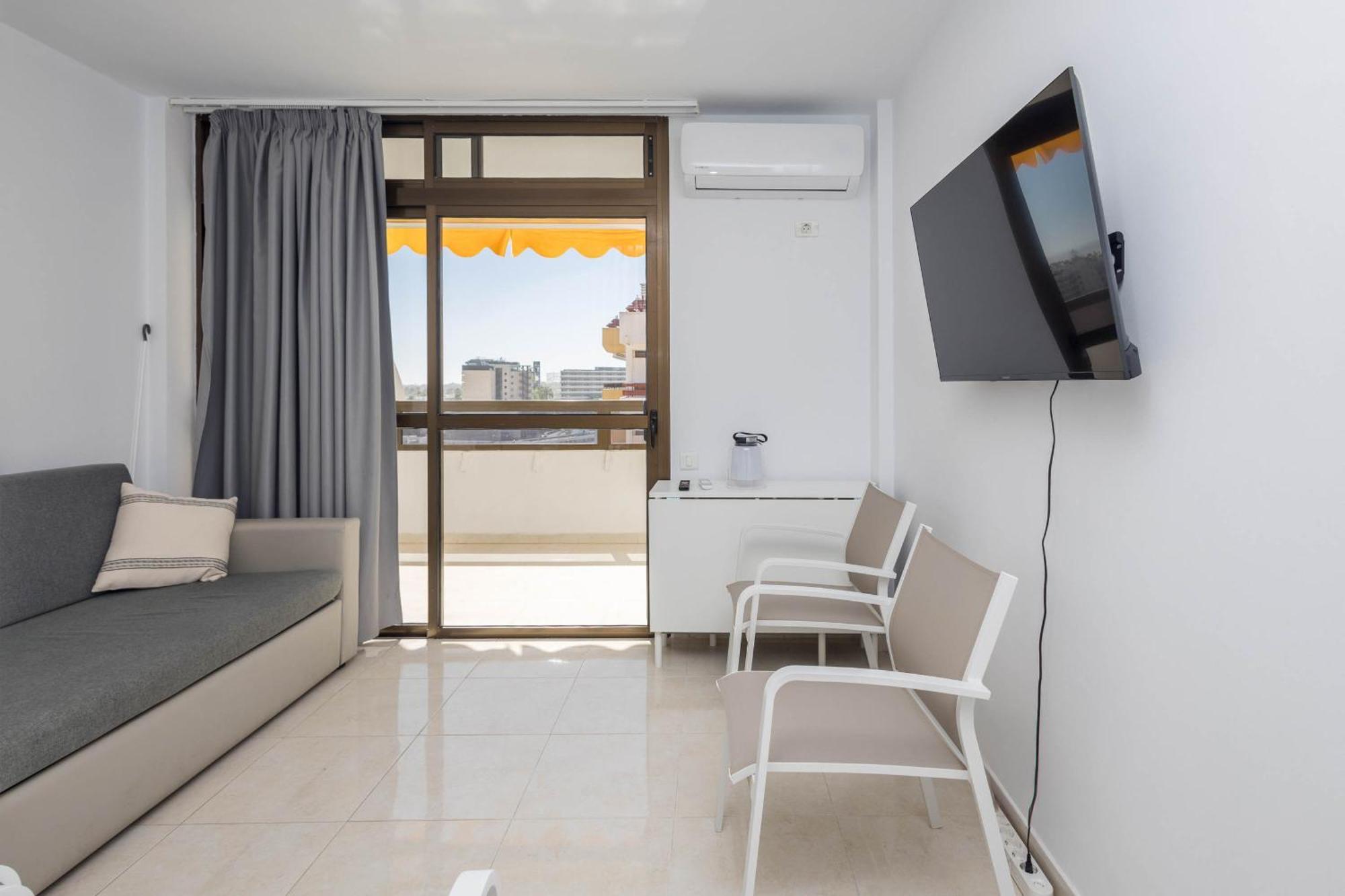 Arenas Cosy Flat - Balcony & Ac * Playa del Ingles (Gran Canaria)