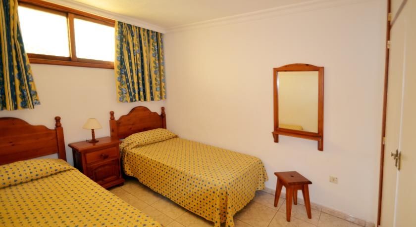 Juncos I Appartement *