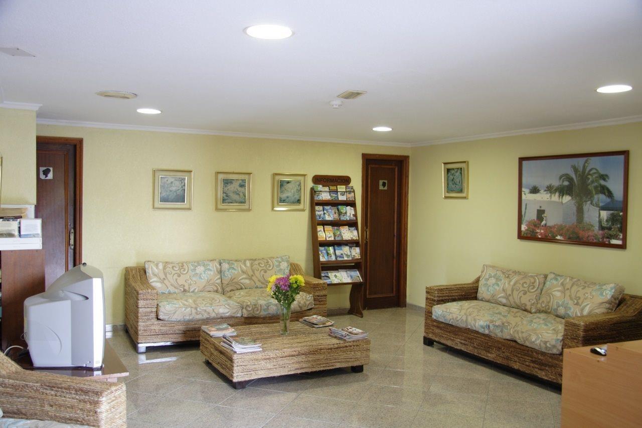 Tilos Huoneisto