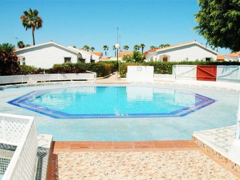 Los Arcos Apartamento
