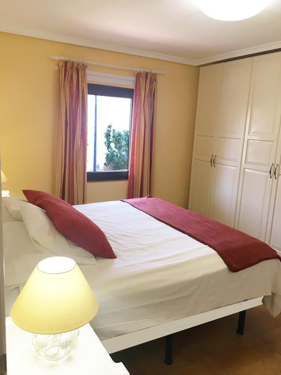 Huoneisto Sunclub Suites *