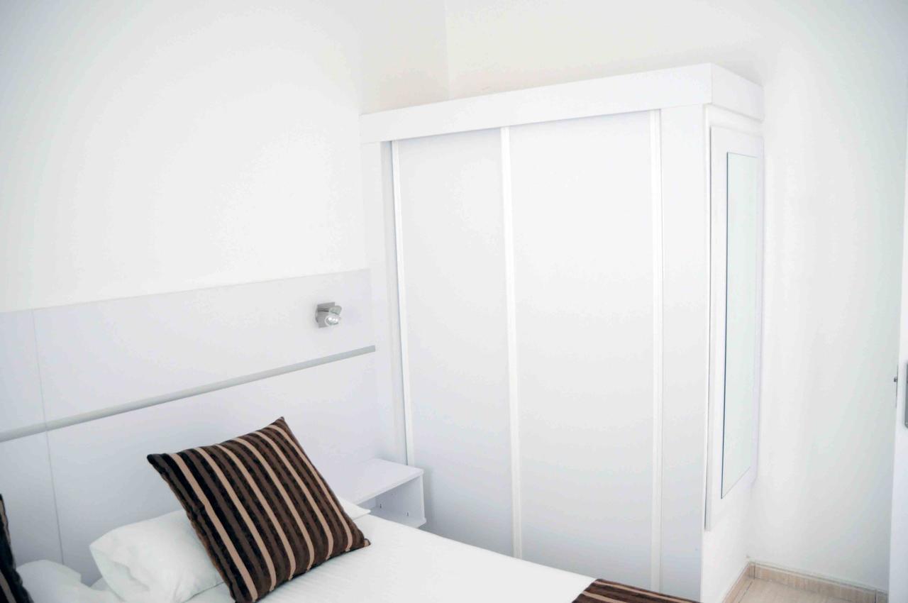 Los Arcos Apartamento *