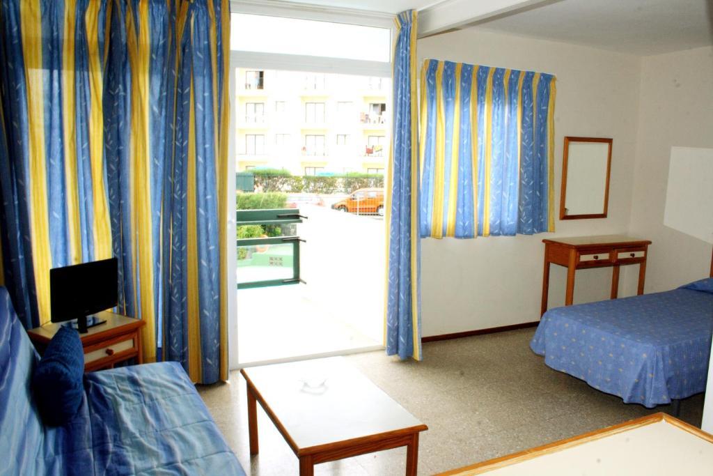 Alsol Roca Apartment *