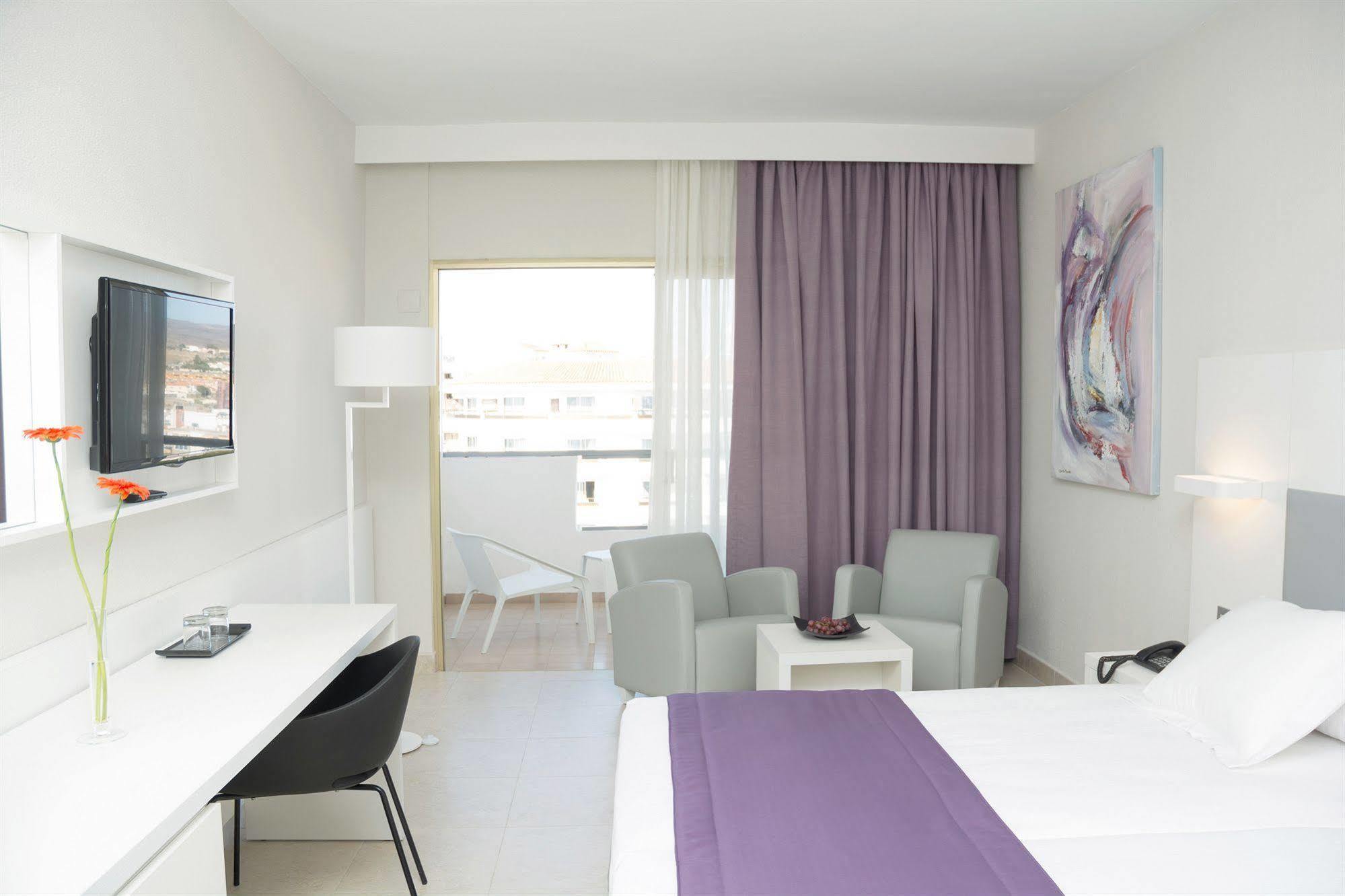 Hotel Gran Canaria Princess - Adults Only 4*