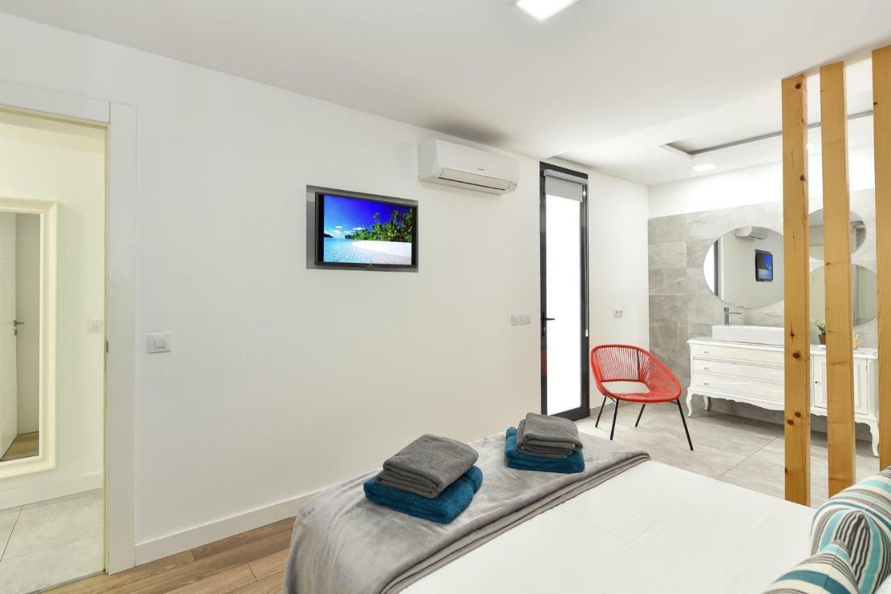 Cozy For 6 In Gd04 By Villagrancanaria Playa del Inglés