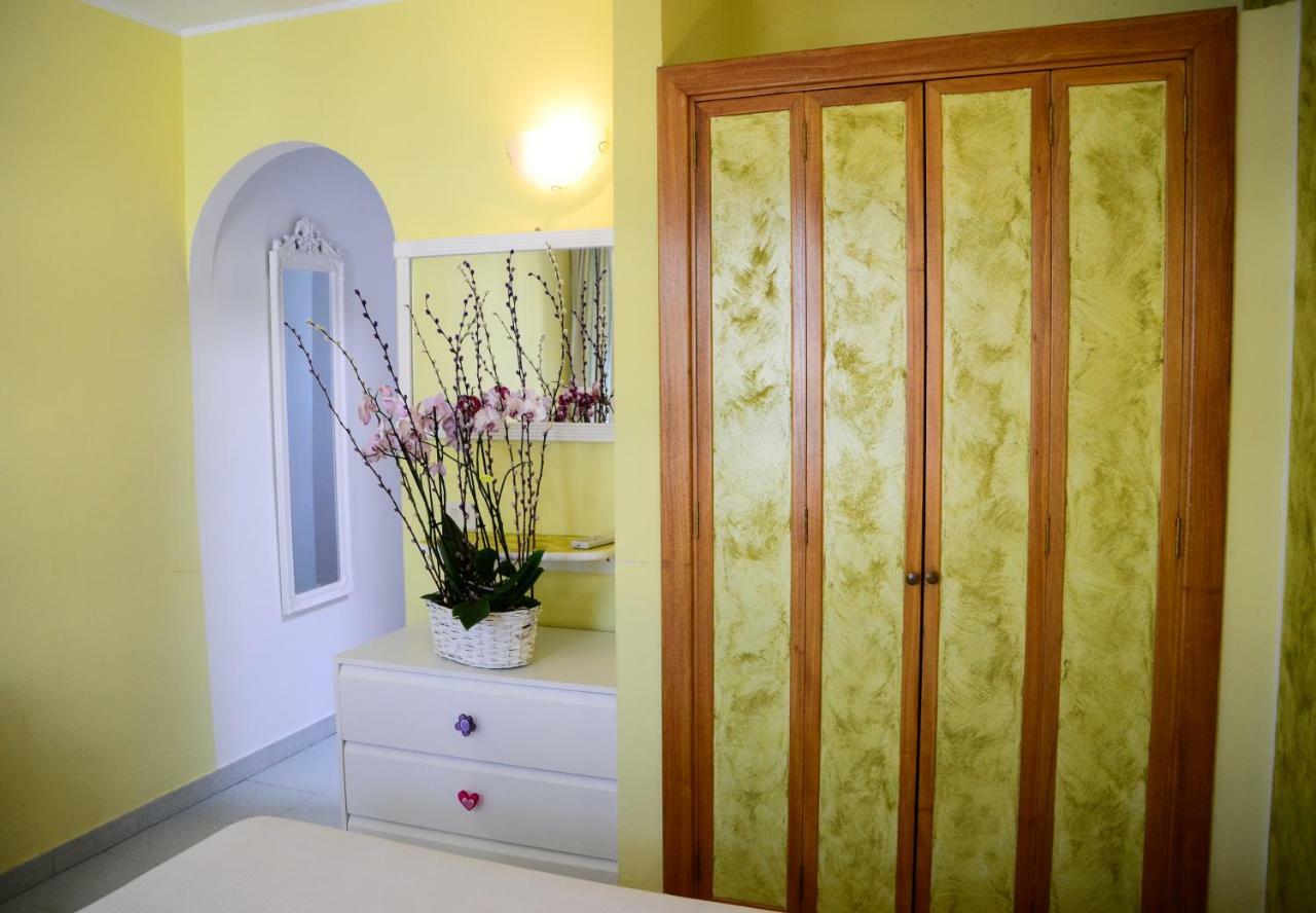 Playmar 2 Bungalow