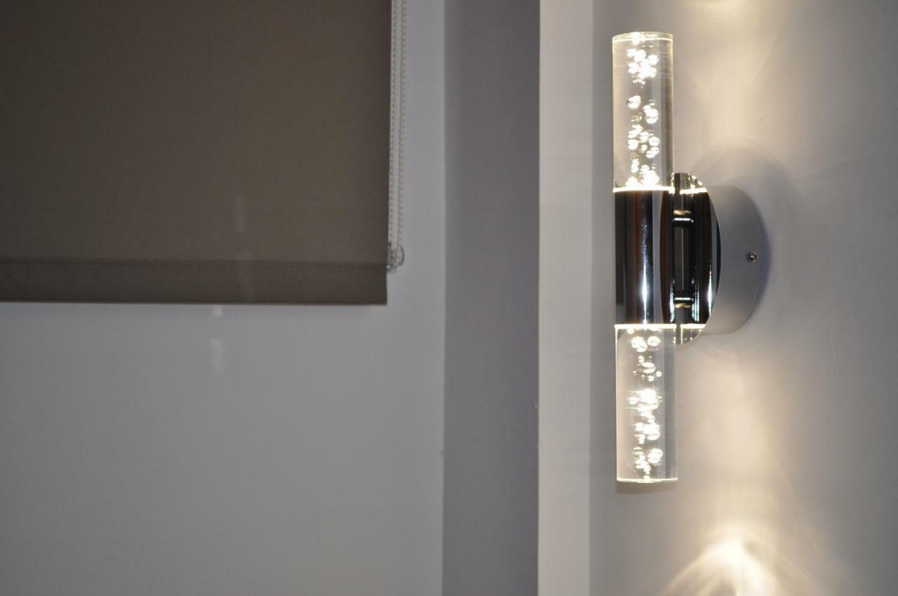 Premium Yumbo Wifi A/c Apartment