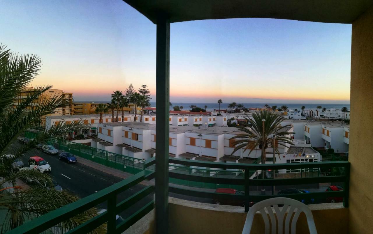 Las Olas * Playa del Ingles (Gran Canaria)