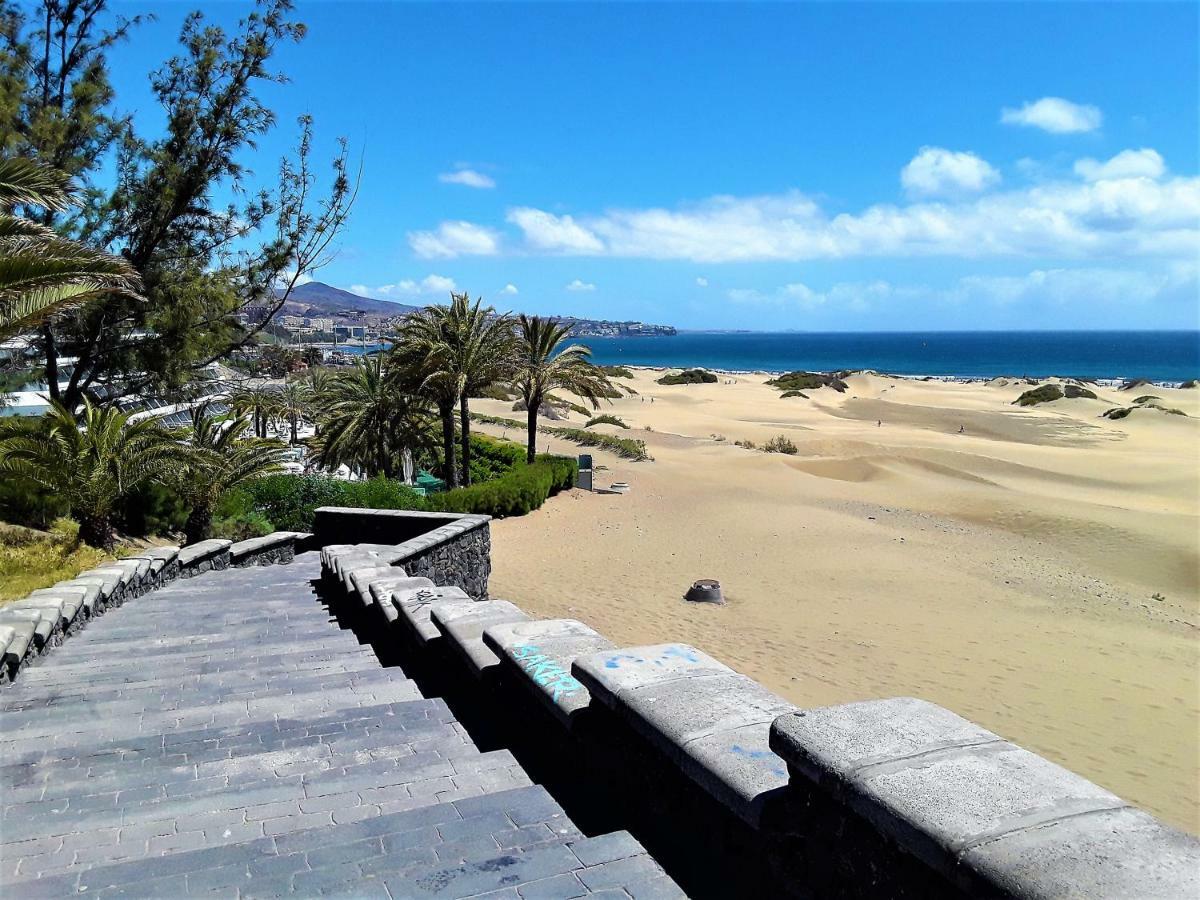 Avenida Tirajana Nº3 * Playa del Inglés