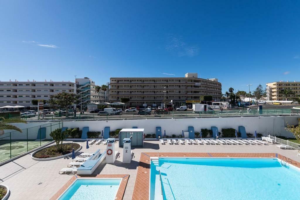 5 Min Walk From Yumbo 208 * Playa del Ingles (Gran Canaria)