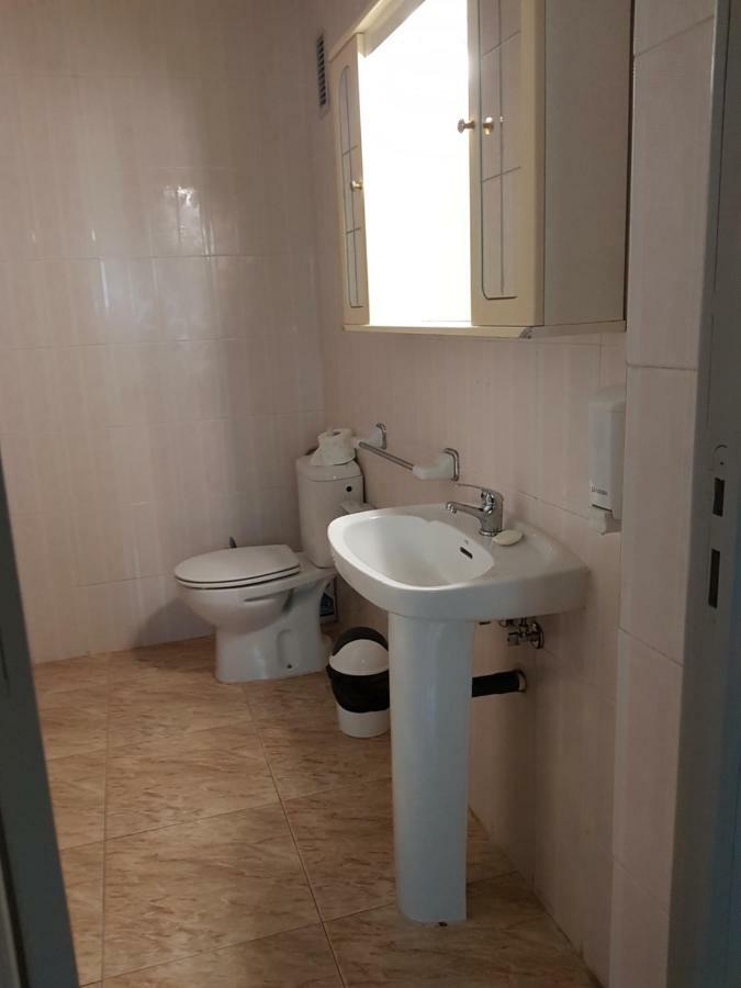 Full Flats And With Shared Toilet Wifi Free San Fernando Apartment Playa del Inglés