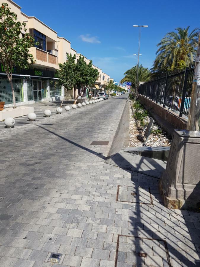 Full Flats And With Shared Toilet Wifi Free San Fernando Apartment Playa del Inglés