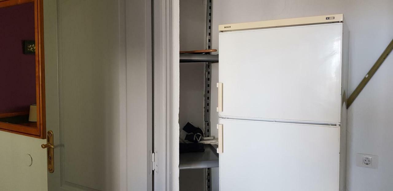 Full Flats And With Shared Toilet Wifi Free San Fernando Apartment Playa del Inglés