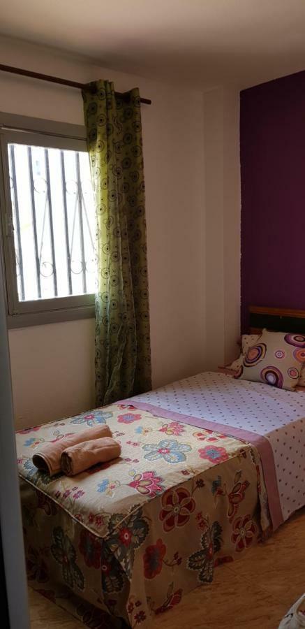 Full Flats And With Shared Toilet Wifi Free San Fernando * Playa del Inglés