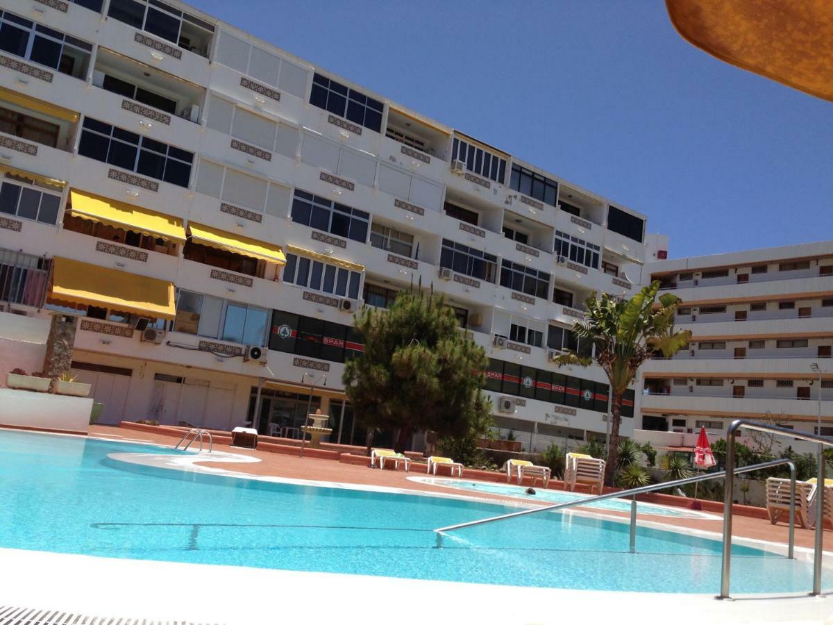 With A View - Playa Del Ingles, Taidia