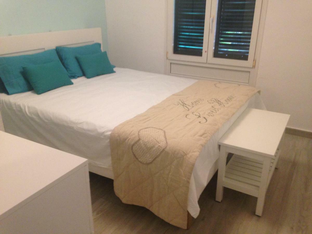 Apartment Centre *