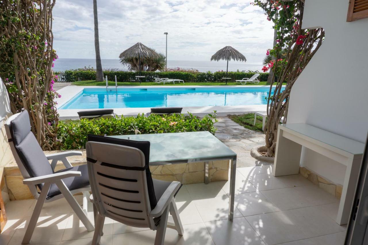 Sea View Apartment *
