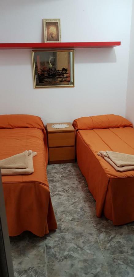 Low Cost Wifi Free Guesthouset