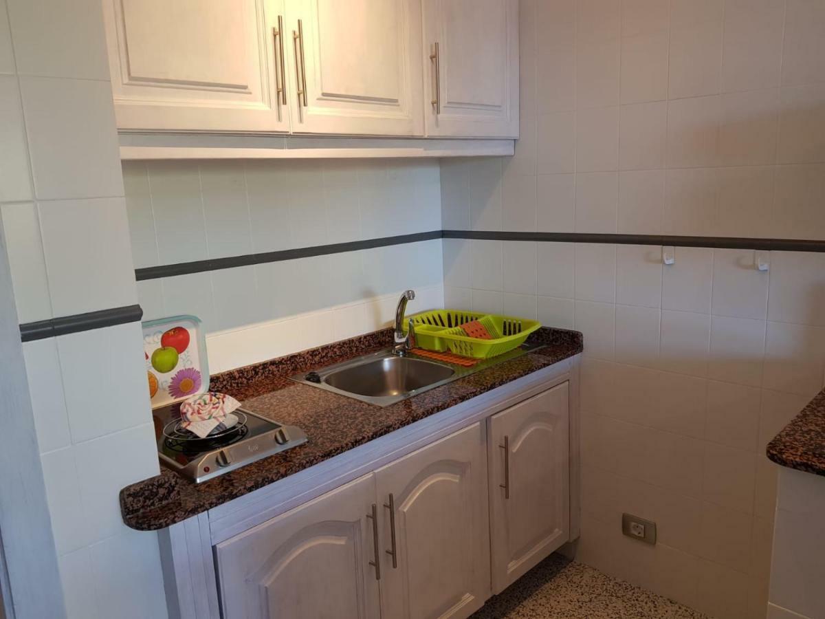 Apartment 5 Min Walk From Yumbo 216 *