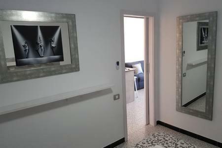 Apartment 5 Min Walk From Yumbo 216 *