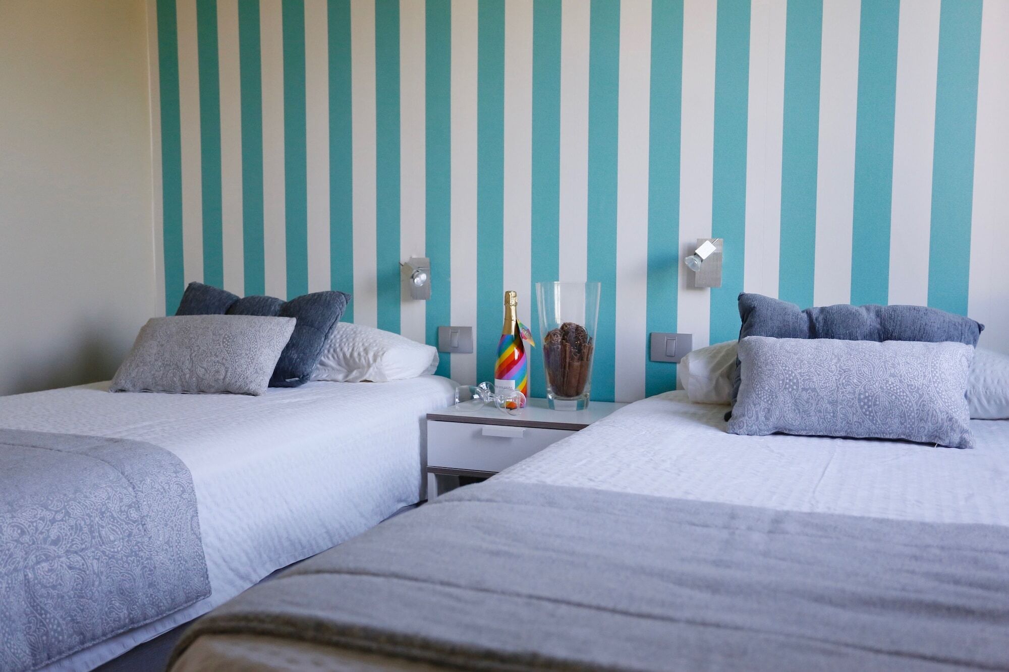 Apartamento California - Caters To Gay Men *