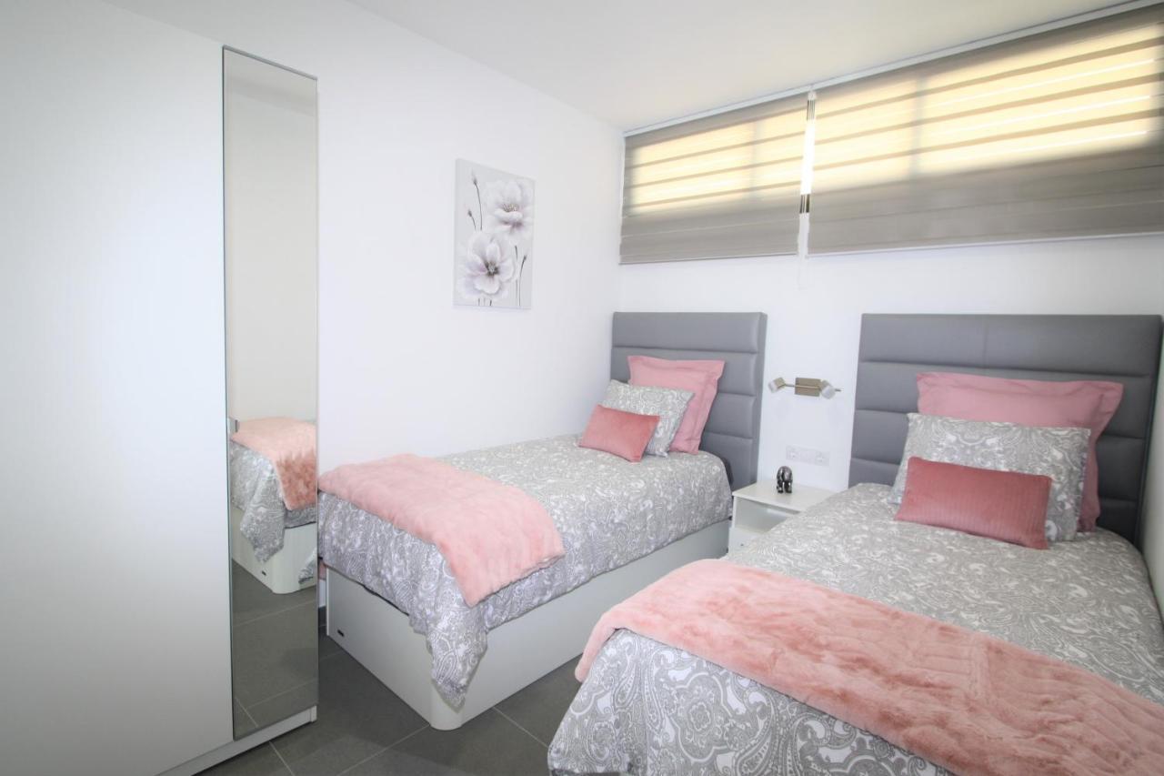 Fantastic With Sea Views *