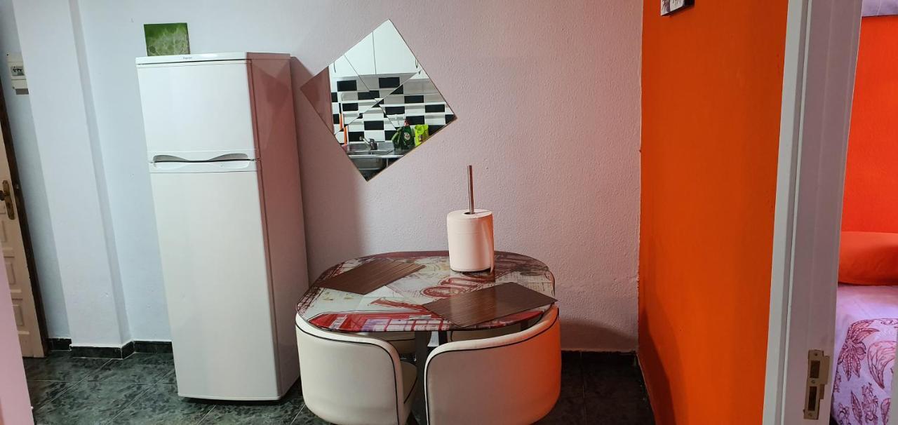 Full Flats And With Shared Toilet Wifi Free San Fernando Apartment *