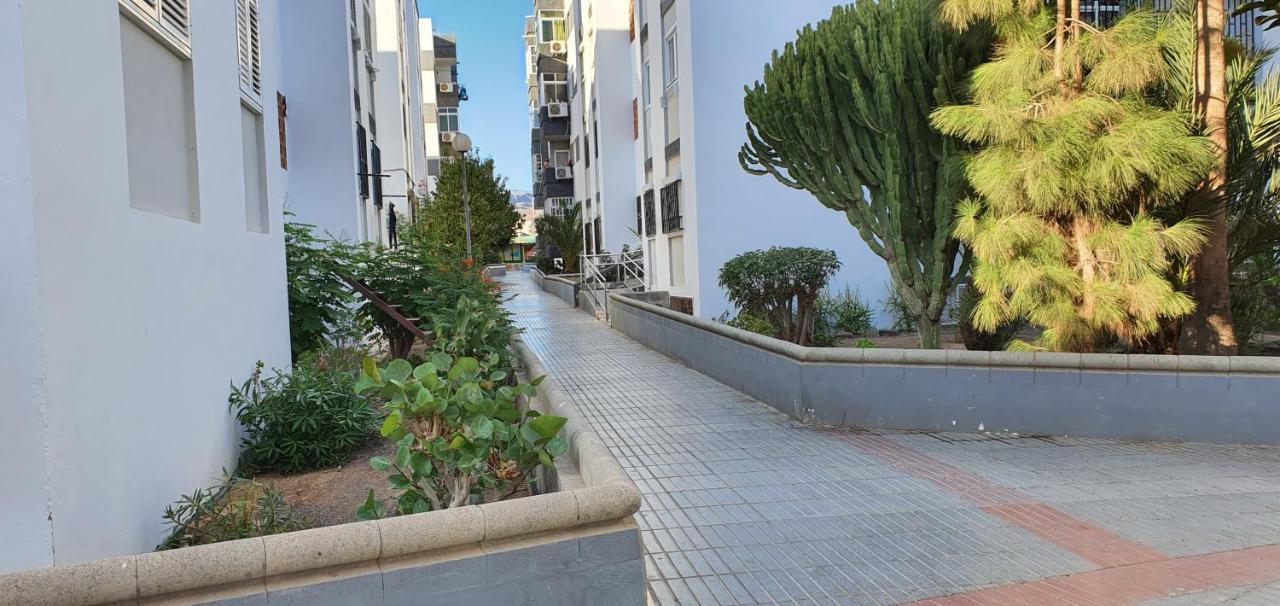 Full Flats And With Shared Toilet Wifi Free San Fernando * Playa del Inglés