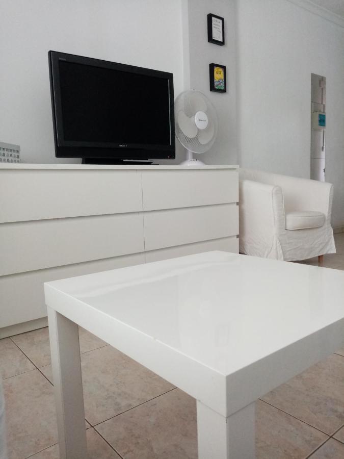 Close To Yumbo,free Parking Apartment *