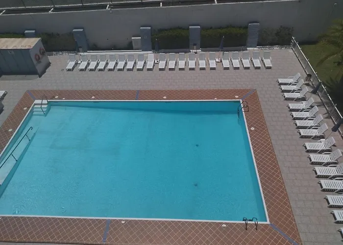 Yumbo Movida Accommodation