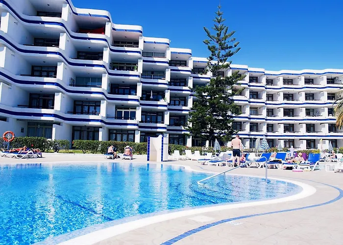 Apartamentos Tamaran