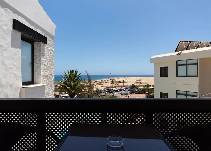 Primera Linea De Playa Del Ingles Y Las Dunas De Maspalomas