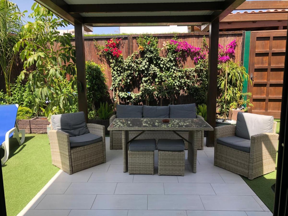 Villa Portos With Amazing Privet Garden
