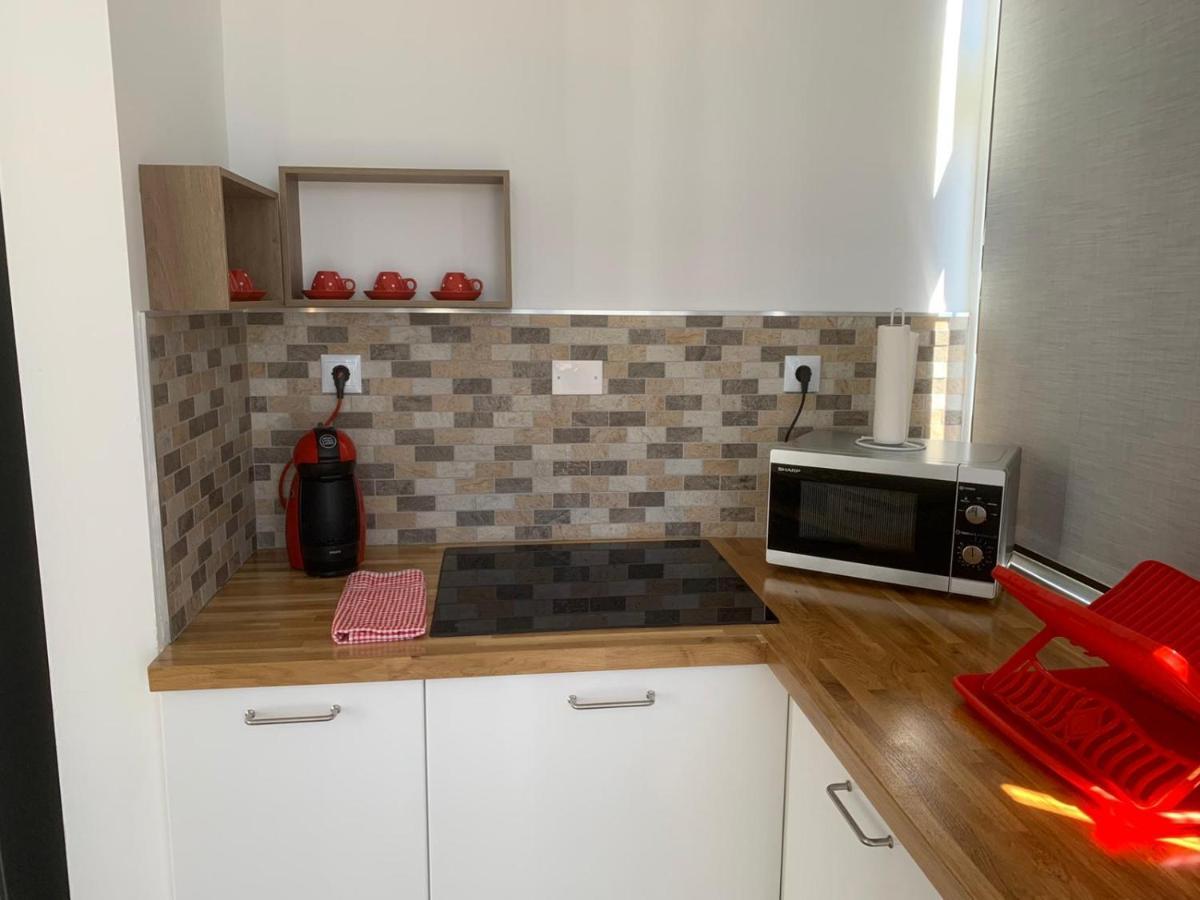 Yumboflat Two Bedroom