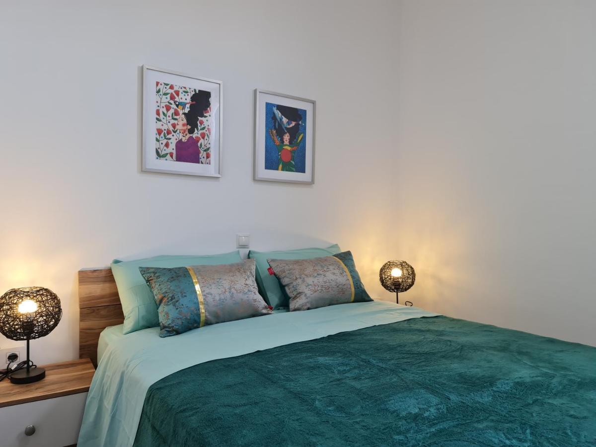 Yumboflat Two Bedroom
