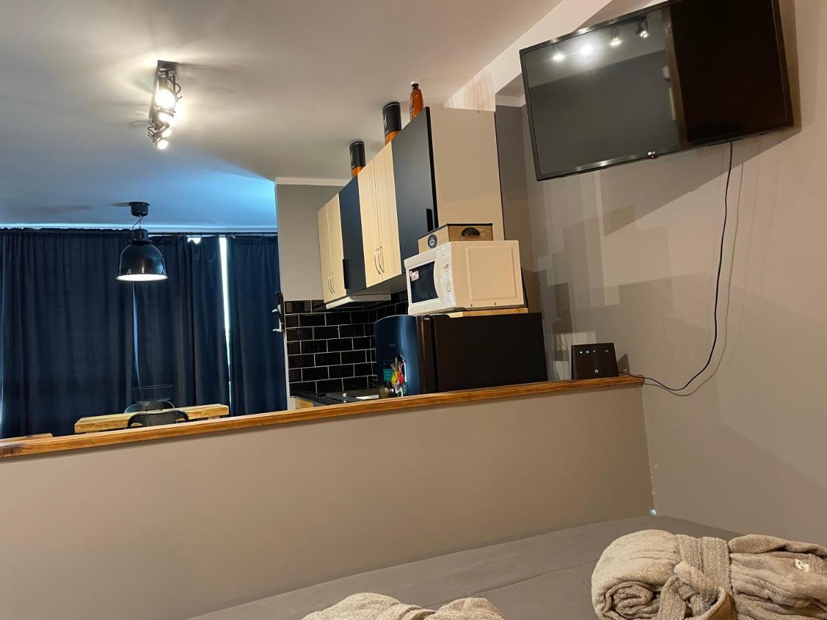 Central Near The Beach Koka Apartamento *