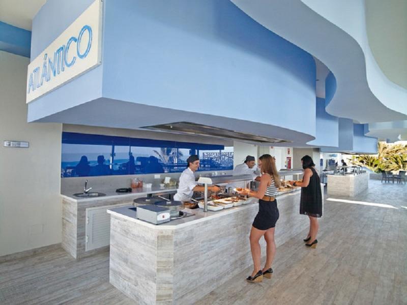 Riu Papayas Hotel 4*