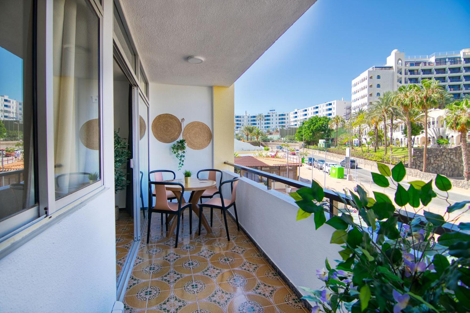 La Perla De Monterrey By Homestaygrancanaria * Playa del Ingles (Gran Canaria)