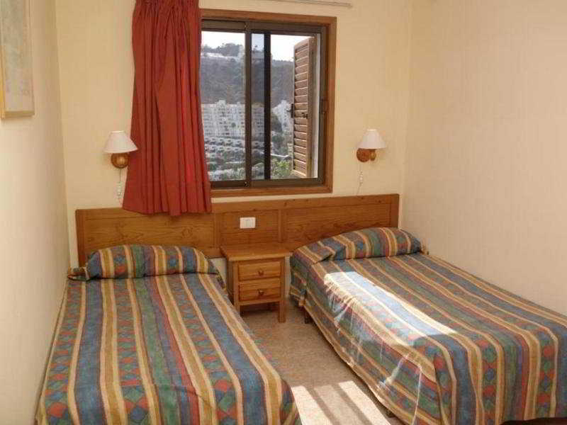 Rt-apartamentos Guinea * Playa del Inglés