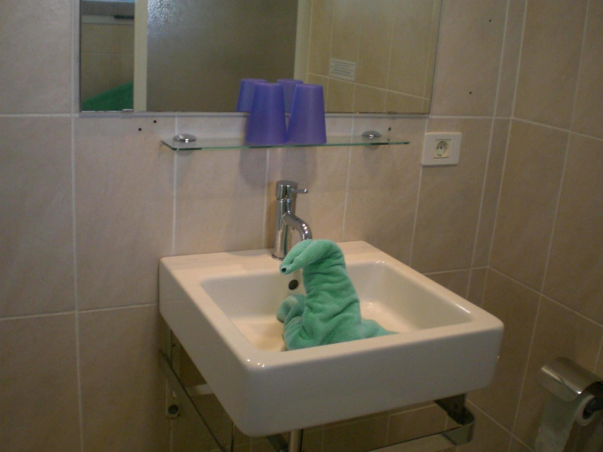 Hotel Gay Bungalows Los Tucanes 3*