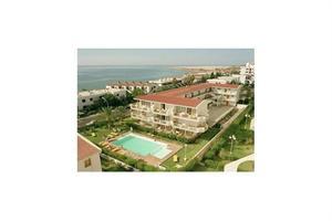 Montemayor *