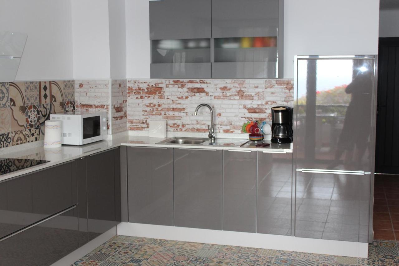 Casa Blanca - Sea View - First Line Apartamento *