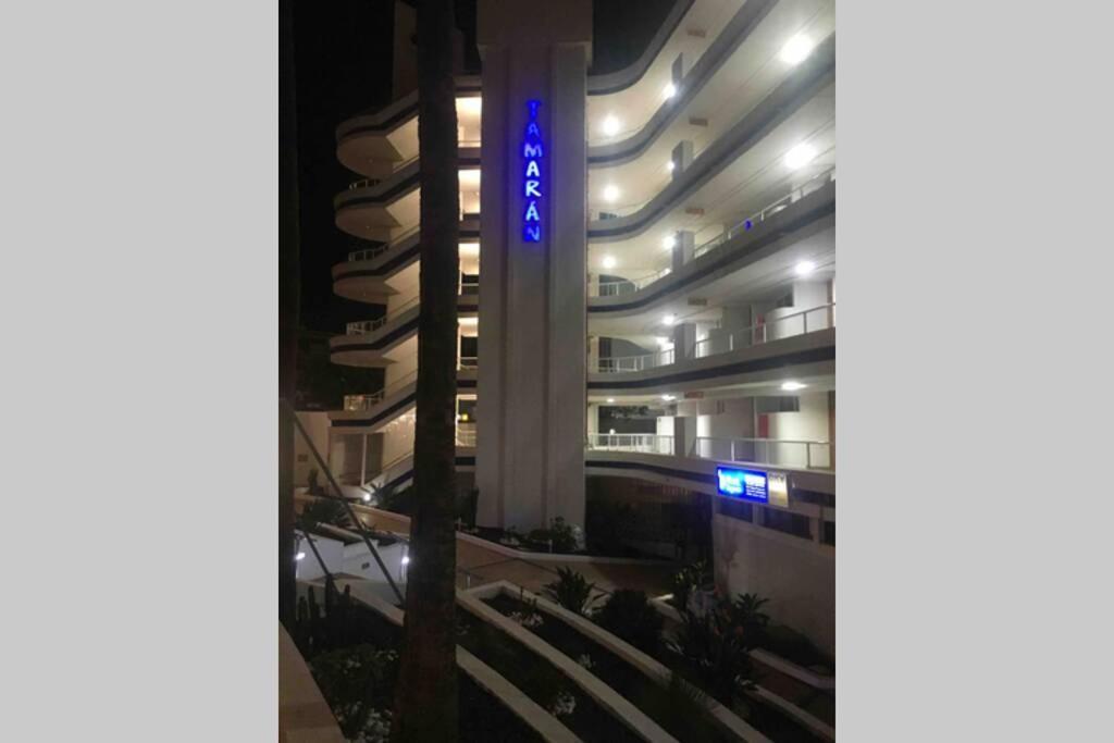 En Complejo Tamaran - * Playa del Inglés