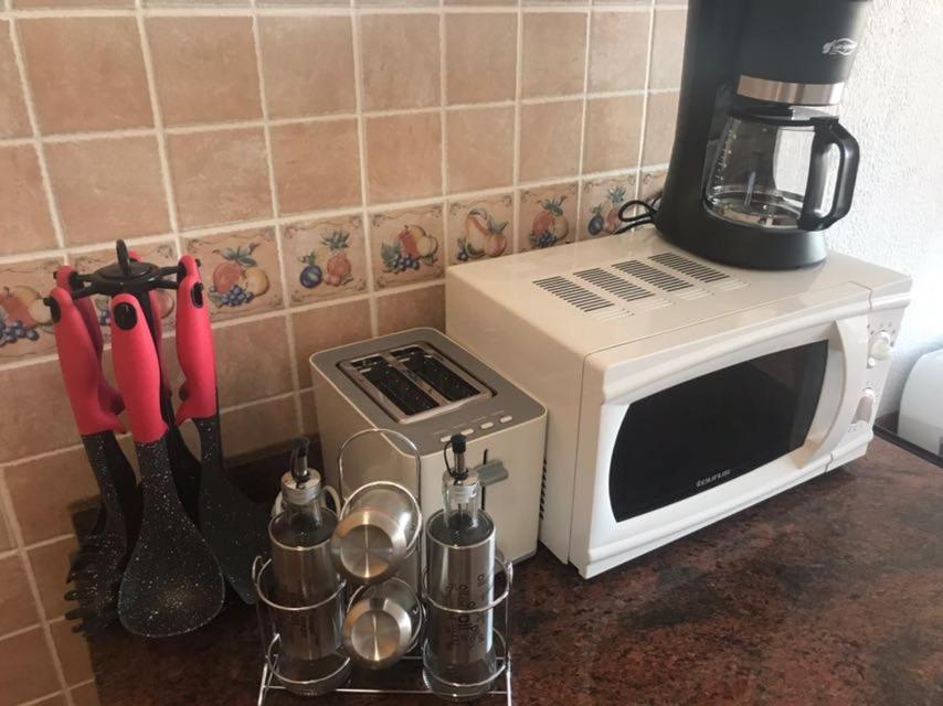 5 Min Walk From Yumbo 310 Apartment *