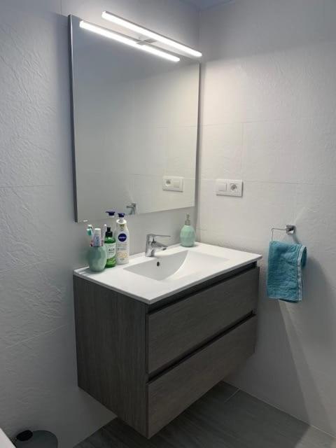 Ferienhaus Renovated 2 Bedroom In *