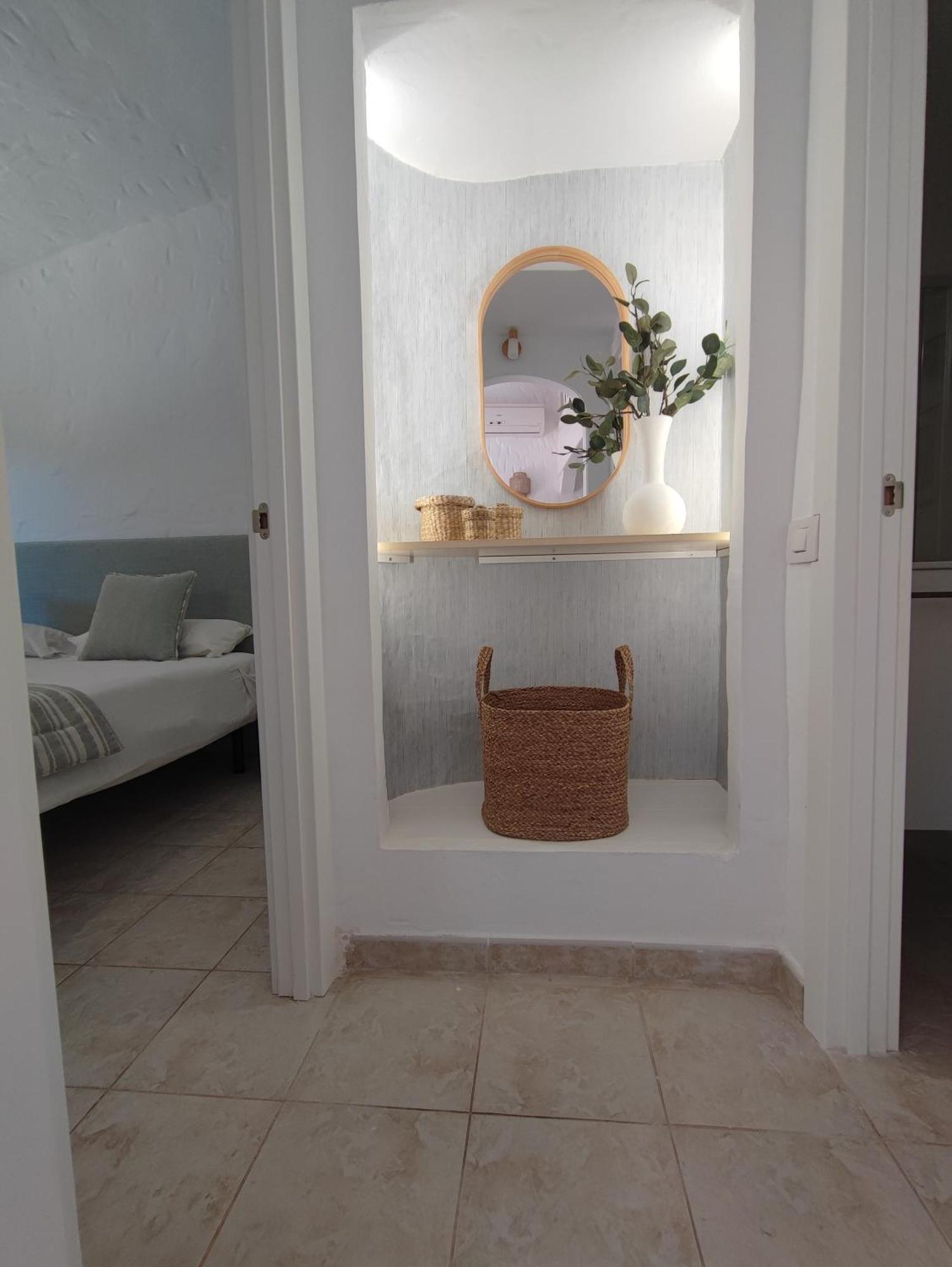Con Jardin Privado Junto Al Yumbo Apartment *