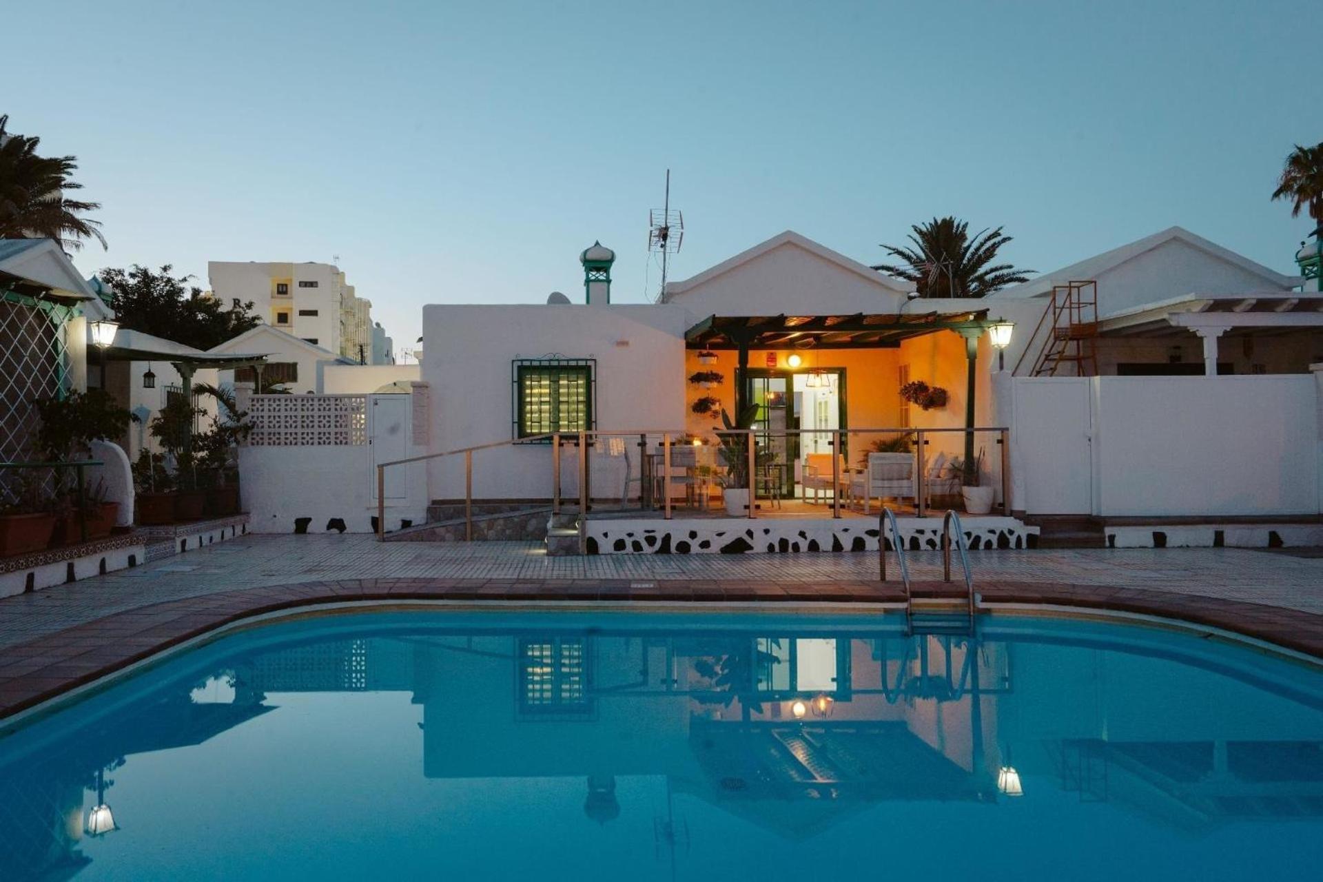 Ferienhaus In Mit Terrasse Und Gemeinschaftlichem Pool Loma-asunnot