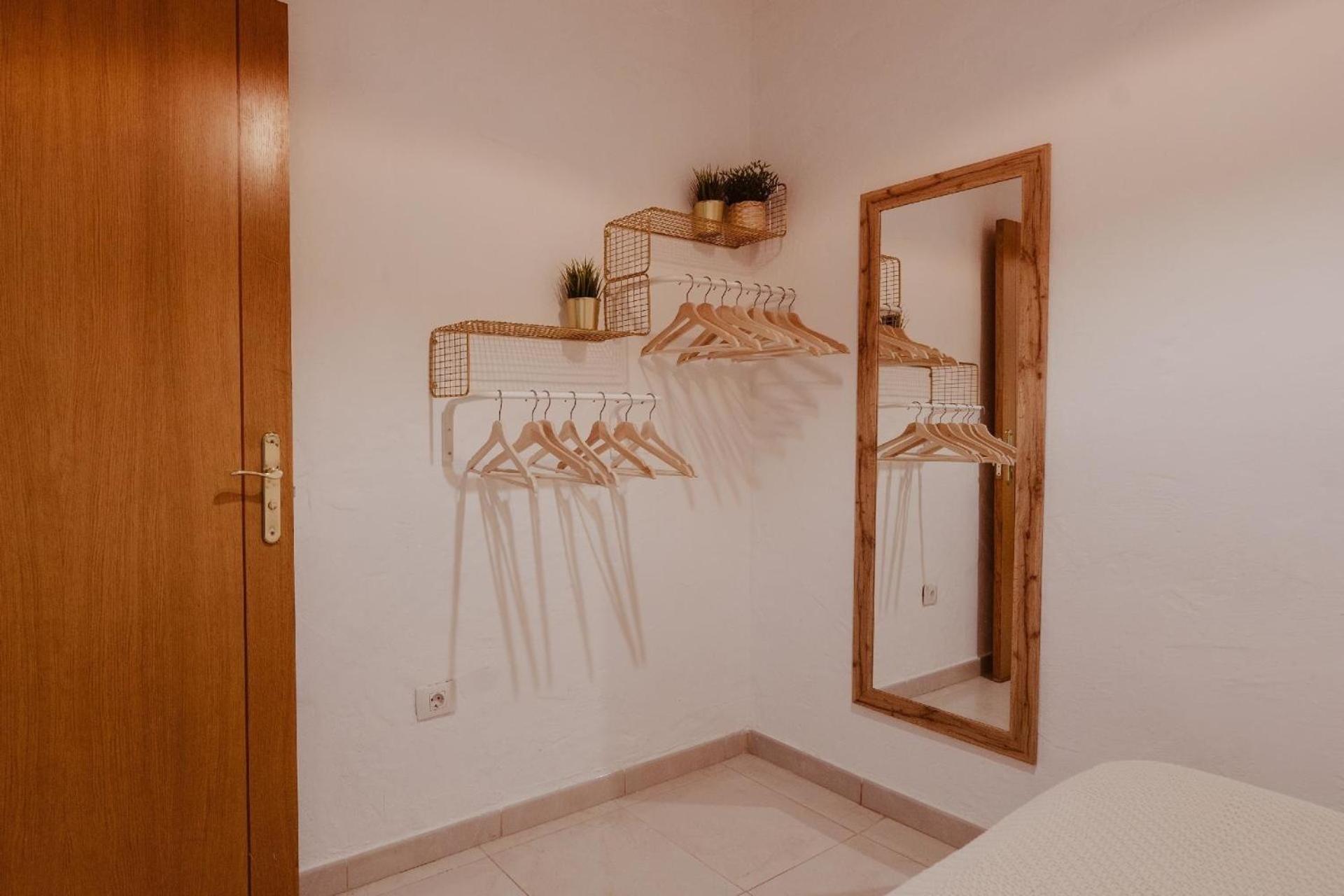Loma-asunnot Ferienhaus In Mit Terrasse Und Gemeinschaftlichem Pool Playa del Inglés